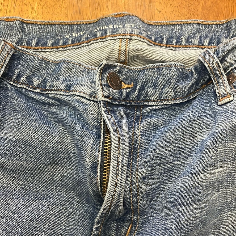 Old navy athletic fit men’s jeans